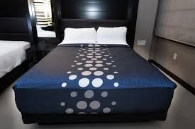 polka-dot-navy-grey-decorative-top-sheet_hsd 
